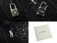 画像をギャラリービューアに読み込む, LOEWE ロエベ ビジュー アマソナ30 ハンドバッグ アナグラムロゴ スウェード レザー ブラック 黒 シルバー金具 美品 中古 4b000837