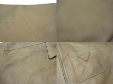 画像をギャラリービューアに読み込む, PRADA プラダ ナッパレザー ジップアップ半袖シャツ UPC210 サイズ50 24SS ベージュ トライアングルロゴパッチ 良品 中古 4b001240