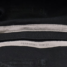 Load image into Gallery viewer, Rick Owens リックオウエンス 20AW Cargo Jog カーゴジョグ コットン ブラック シルバー金具 RU20F3396-BA サイズ48 美品 中古 4b010014