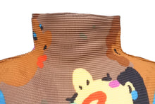 Load image into Gallery viewer, 極美品 me ISSEY MIYAKE ミー イッセイミヤケ CHEER 半袖トップス MI43FK395 フリーサイズ プリーツ ハイネック ブラウン 中古 4b001615