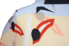 Load image into Gallery viewer, 極美品 me ISSEY MIYAKE ミー イッセイミヤケ FUKUWARAI 福笑い 長袖トップス MI13FJ621 フリーサイズ プリーツ ハイネック 中古 4b001616