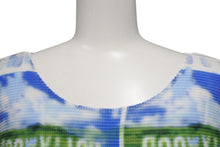Load image into Gallery viewer, 極美品 me ISSEY MIYAKE ミー イッセイミヤケ 丸首半袖トップス MI51FK406 フリーサイズ プリーツ ハリウッド 総柄 中古 4b001621