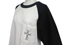 画像をギャラリービューアに読み込む, CHROME HEARTS クロムハーツ ラグラン 7部丈Tシャツ サイズM CHクロス セメタリークロス プリント ホワイト ブラック 美品 中古 4b001827