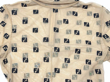 Load image into Gallery viewer, FENDI フェンディ シアー 長袖トップス FS7193 サイズ36 ハイネック ジップ FFロゴ 総柄 刺繍 ベージュ 美品 中古 4b002288