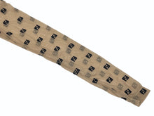 Load image into Gallery viewer, FENDI フェンディ シアー 長袖トップス FS7193 サイズ36 ハイネック ジップ FFロゴ 総柄 刺繍 ベージュ 美品 中古 4b002288