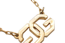 画像をギャラリービューアに読み込む, VINTAGE GIVENCHY ジバンシィ ペンダント ネックレス ロゴ ゴールドカラー アクセサリー 1977年 中古 33970