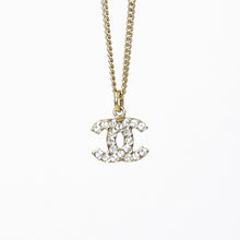 画像をギャラリービューアに読み込む, 極美品 CHANEL シャネル ココマーク ネックレス 重量約5g 04A刻印 全長約46cm GP メタル ラインストーン クリア ゴールド 中古 4b009596