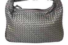 画像をギャラリービューアに読み込む, BOTTEGA VENETA ボッテガヴェネタ ホーボー イントレチャート ワンショルダーバッグ 115653 メタリックゴールド 美品 中古 4c076250