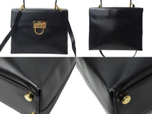 Load image into Gallery viewer, Salvatore Ferragamo サルヴァトーレフェラガモ ガンチーニ 2WAYバッグ ハンドバッグ ブラック カーフ 美品 中古 4b000137