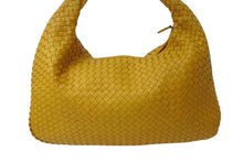 画像をギャラリービューアに読み込む, BOTTEGA VENETA ボッテガ ヴェネタ イントレチャート ホーボーバッグ ワンショルダーバッグ レザー イエロー 美品 中古 4b000283