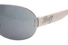 画像をギャラリービューアに読み込む, DOLCE&amp;GABBANA ドルチェアンドガッバーナ サングラス 6022-B サイズ062/87 125 ティアドロップ ラインストーン ホワイト 美品 中古 4b000529