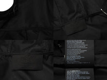画像をギャラリービューアに読み込む, PRADA プラダ ナイロンジャケット トライアングルロゴ フード付き ナイロン ブラック シルバー金具 サイズ46 美品 中古 4b000937