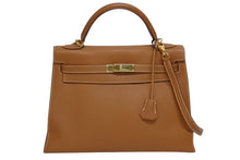 Load image into Gallery viewer, 極美品 HERMES エルメス ケリー32 外縫い ゴールド □H刻印 ゴールド金具 トリヨンクレマンス ハンドバッグ 2WAY 中古 4b010171