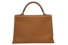 Load image into Gallery viewer, 極美品 HERMES エルメス ケリー32 外縫い ゴールド □H刻印 ゴールド金具 トリヨンクレマンス ハンドバッグ 2WAY 中古 4b010171