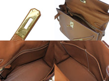 Load image into Gallery viewer, 極美品 HERMES エルメス ケリー32 外縫い ゴールド □H刻印 ゴールド金具 トリヨンクレマンス ハンドバッグ 2WAY 中古 4b010171