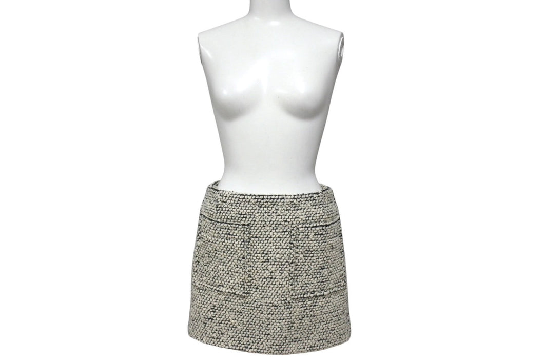 BOTTEGAVENETA ボッテガヴェネタ ミニスカート 813032 サイズ34 ウール ナイロン モヘヤ ホワイト ブラック 美品 中古 4b001283