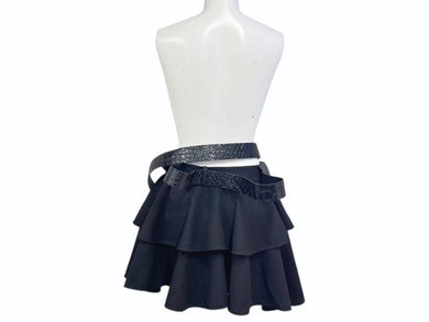 極美品 LOEWE ロエベ ベルテッド ミニスカート S359Y08X91 サイズ34 ベルト エンボス加工 ベルト付属 ブラック 中古 4b001284