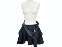 画像をギャラリービューアに読み込む, 極美品 LOEWE ロエベ ベルテッド ミニスカート S359Y08X91 サイズ34 ベルト エンボス加工 ベルト付属 ブラック 中古 4b001284