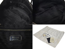 画像をギャラリービューアに読み込む, PRADA プラダ トートバッグ ハンドバッグ トライアングルロゴ イタリア製 ナイロン ブラック シルバー金具 美品 中古 4b001325