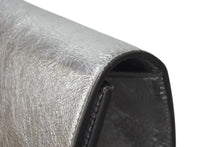 画像をギャラリービューアに読み込む, 極美品 YVES SAINT LAURENT イブ サンローラン クラッチバッグ シルバー アクセサリーポーチ 361120 中古 4b001387