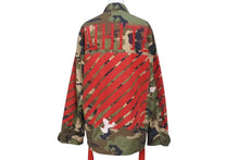 画像をギャラリービューアに読み込む, OFF WHITE オフホワイト 15AW バックアローカモ柄ミリタリージャケットブルゾン コットン グリーン レッド サイズXXS 美品 中古 4b001480