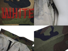 画像をギャラリービューアに読み込む, OFF WHITE オフホワイト 15AW バックアローカモ柄ミリタリージャケットブルゾン コットン グリーン レッド サイズXXS 美品 中古 4b001480