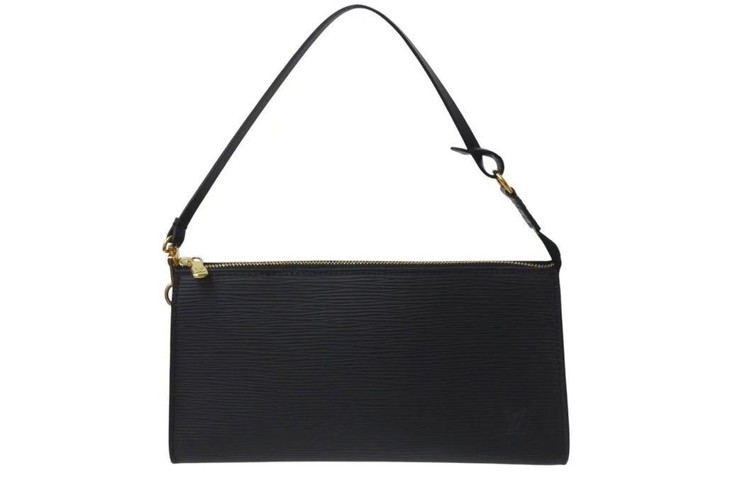 LOUIS VUITTON ルイヴィトン エピ ポシェット アクセソワ―ル 21 ハンドバッグ レザー ノワール M52952 ゴールド金具 ブラック 美品 中古 4b001714