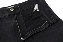 画像をギャラリービューアに読み込む, LOEWE ロエベ アナグラム バギージーンズ コットン アナグラム カットアウト フェード サイズ32 ブラック 美品 中古 4b001958