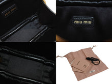 画像をギャラリービューアに読み込む, 極美品 MIU MIU ミュウミュウ ボー レザー マイクロバッグ ハンドバッグ 5NR036 カーフ ブラック ゴールド金具 中古 4b002342