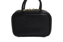 画像をギャラリービューアに読み込む, 極美品 MIU MIU ミュウミュウ ボー レザー マイクロバッグ ハンドバッグ 5NR036 カーフ ブラック ゴールド金具 中古 4b002342