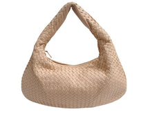 画像をギャラリービューアに読み込む, BOTTEGAVENETA ボッテガヴェネタ イントレチャート ホーボー ワンショルダーバッグ 189227 レザー ピンク 鞄 肩掛け 美品 中古 4b002373