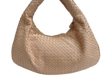 画像をギャラリービューアに読み込む, BOTTEGAVENETA ボッテガヴェネタ イントレチャート ホーボー ワンショルダーバッグ 189227 レザー ピンク 鞄 肩掛け 美品 中古 4b002373