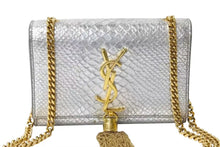 画像をギャラリービューアに読み込む, SAINT LAURENT サンローラン ケイト タッセル スモール ショルダーバッグ パイソン柄 シルバー ゴールド金具 美品 中古 4b002447