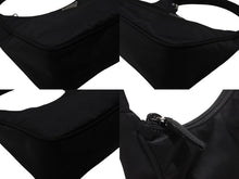 Load image into Gallery viewer, 極美品 PRADA プラダ ホーボー ハンドバッグ ワンショルダーバッグ 三角ロゴプレート MV519 ブラック ナイロン 中古 4b007728