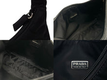 Load image into Gallery viewer, 極美品 PRADA プラダ ホーボー ハンドバッグ ワンショルダーバッグ 三角ロゴプレート MV519 ブラック ナイロン 中古 4b007728
