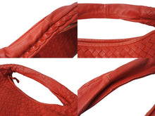 画像をギャラリービューアに読み込む, BOTTEGA VENETA ボッテガヴェネタ イントレチャート ホーボー ワンショルダーバッグ 115653 レザー レッド 美品 中古 4b003032