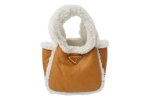 画像をギャラリービューアに読み込む, 新品未使用 PRADA プラダ シアリング ミニハンドバッグ ムートン コニャック ナチュラル 1BA349 中古 4b003300