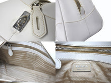 画像をギャラリービューアに読み込む, PRADA プラダ ハンドバッグ トライアングル ロゴ バッグ ホワイト サフィアーノレザー シルバー金具 美品 中古 4b003396