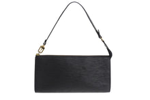 Load image into Gallery viewer, 極美品 LOUIS VUITTON ルイヴィトン ポシェット アクセソワール アクセサリーポーチ エピ M52942 ブラック ゴールド金具 中古 4b003412