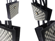 Load image into Gallery viewer, 極美品 CELINE セリーヌ トートバッグ トリンオフ スモールバーティカルカバ 194352CS8.38NO カーフスキン キャンバス ブラック ホワイト 中古 4b003460