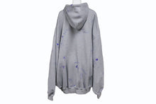画像をギャラリービューアに読み込む, VETEMENTS ヴェトモン SCRIBBLED HOODIE ハンドペイントプリント オーバーサイズ プルオーバーパーカー グレー サイズXS UE54HD480G 美品 中古 4b003872