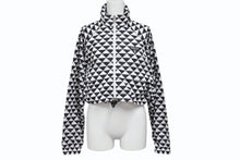 Load image into Gallery viewer, PRADA プラダ.トライアングルロゴ ナイロンパーカー ノーカラー ジャケット 29R115 ブラック ホワイト サイズ36 美品 中古 4b003877