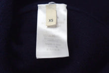 Load image into Gallery viewer, 極美品 CELINE セリーヌ フィービー期 バック リボン 変形 ニット ネイビー ウール 2 3BL0 トップス 紺色 サイズXS 中古 4b003881