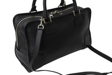 画像をギャラリービューアに読み込む, LOEWE ロエベ アマソナ36 ハンドバッグ 2WAY アナグラムロゴ エンボス加工 レザー ブラック シルバー金具 美品 中古 4b003901