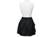 画像をギャラリービューアに読み込む, 極美品 PRADA プラダ ナイロン ミニスカート 21H853 サイズ38 フレア ブラック イタリア製 中古 4b004126