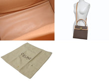 Load image into Gallery viewer, CELINE セリーヌ ハンドバッグ セリーヌ マカダム 2WAY バッグ ブラウン レザー ゴールド金具 美品 中古 4b004320