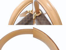 Load image into Gallery viewer, CELINE セリーヌ ハンドバッグ セリーヌ マカダム 2WAY バッグ ブラウン レザー ゴールド金具 美品 中古 4b004320