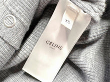 画像をギャラリービューアに読み込む, 極美品 CELINE セリーヌ クロップド カーディガン トップス 2A67S237P サイズXS 刺繍ロゴ ニット グレー 中古 4b004453