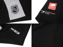Load image into Gallery viewer, 極美品 BALENCIAGA バレンシアガ 21AW HOCKEY SHORTS ホッケーショーツ 657106 ポリエステル ブラック ブルー ホワイト サイズM 中古 4b004961