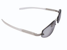 Load image into Gallery viewer, PRADA プラダ サングラス メガネ SPR 93A イタリア製 プラスチック メタル クリア グレー シルバー金具 美品 中古 4b005004